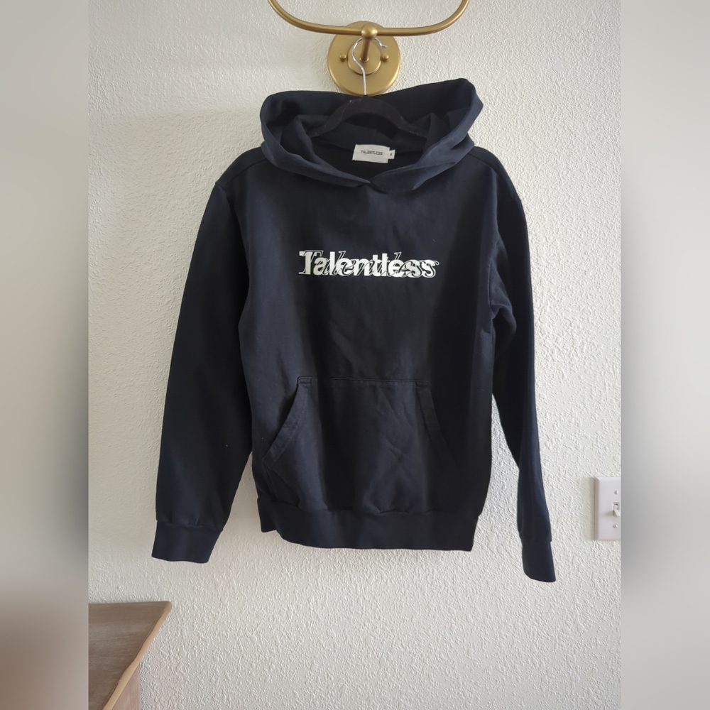 NWOT Talentless Heavyweight Hoodie Large Logo Black Size Small